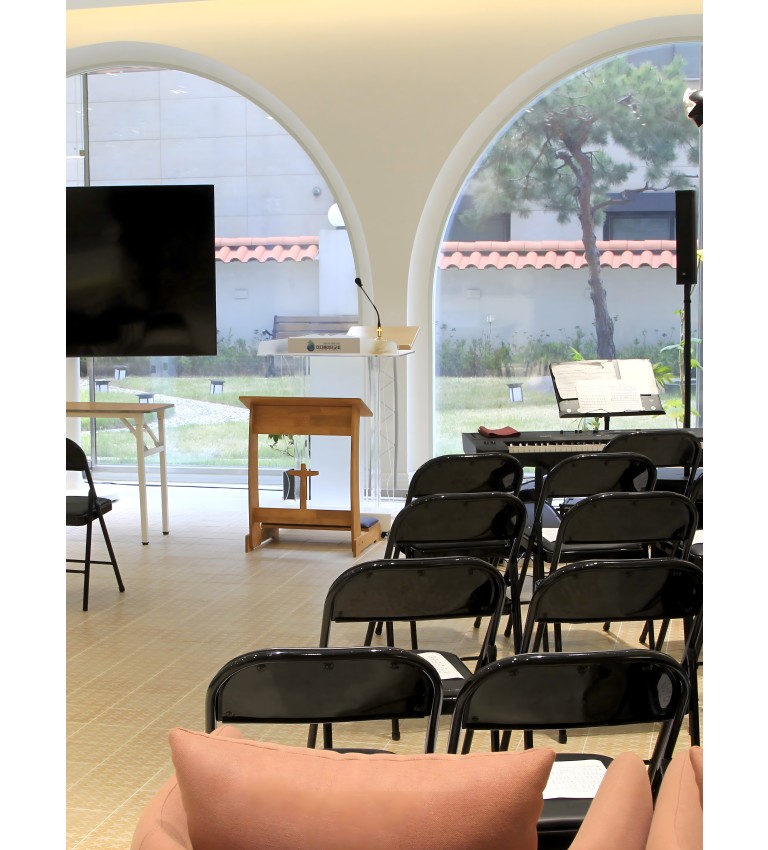 미디에이터교회